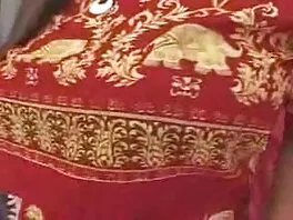 МИЛФИ Джули Холи и Кенди Тийн си porno brat i sesra облизват путките
