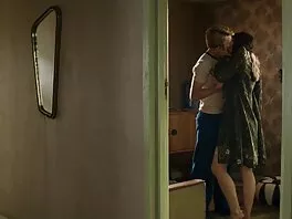 Ники Бенц красив секс получи хубава кончица на лицето