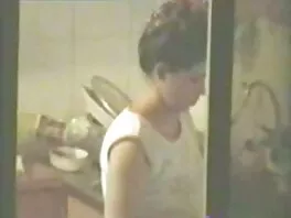 Стройната секс видео безплатно блондинка прави груб секс