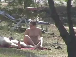 Обри Валентин italianski porno се чука силно от по -възрастен пич