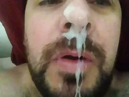 Кайли Пейдж обвива italianski porno сладките си устни около члена на доведения брат