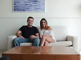 Нахалната кучка Кейт Кенеди не обича нищо повече порно фими от това да я прецакат