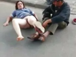 Червенокосата красавица Лорън Филипс кели брук порно чука късметлия в офиса
